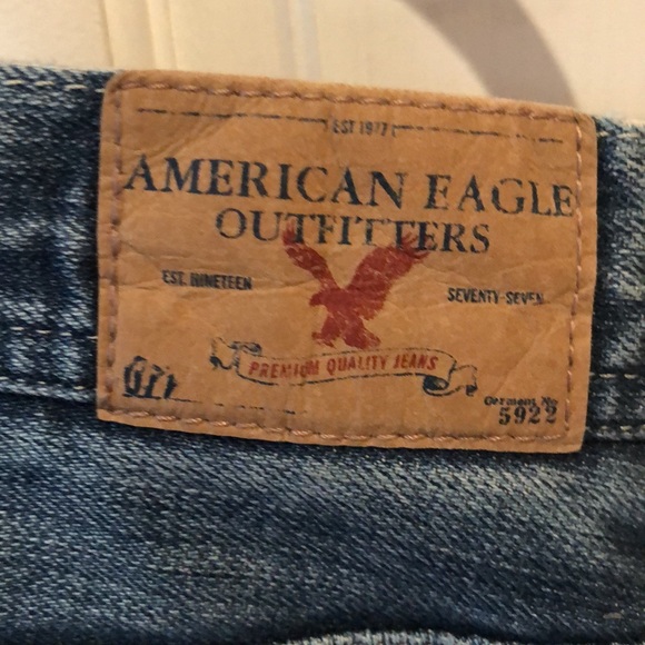 American Eagle Distressed Jeans - Picture 3 of 3